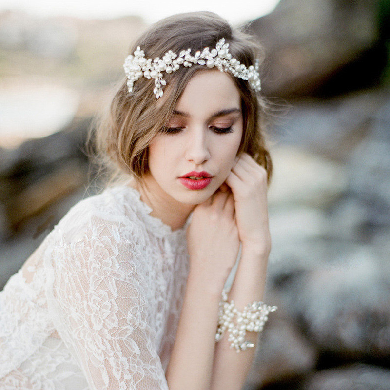 Bride wearing beautiful hairvine