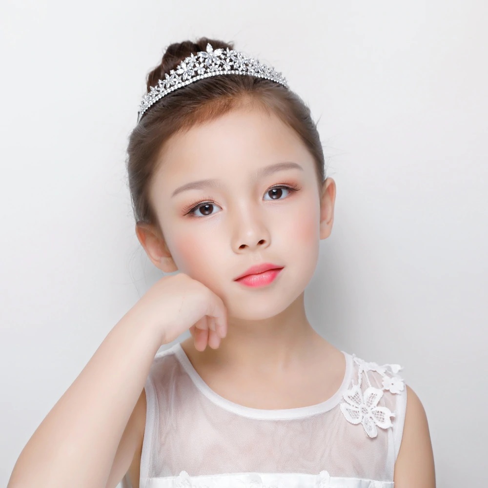 Sparkling Tiara for Flower Girl