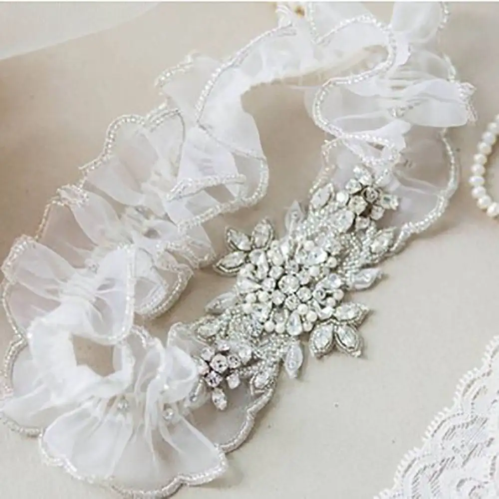 White Lace Vintage Wedding Garter Set with Satin Ribbon - White Tossing &  Keepsake Garter